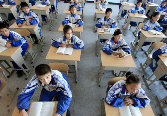 维吾尔人权项目对和田地区所属学校严禁使用维吾尔语的禁令感到震惊