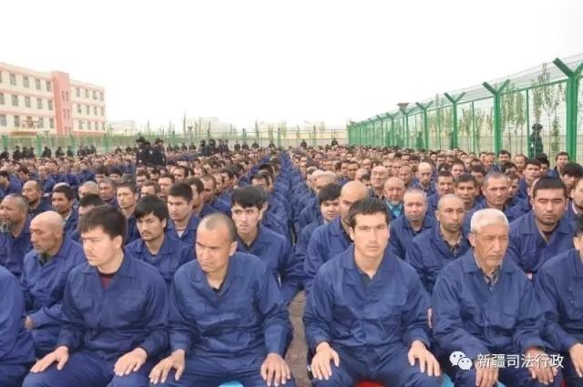 中国：对穆斯林地区的大规模镇压 新疆大量居民遭任意拘押、宗教压迫和监控