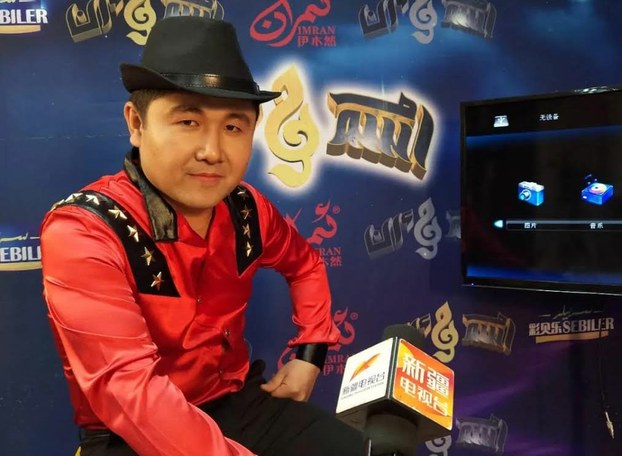 新疆一歌手“唱不该唱的歌”被捕