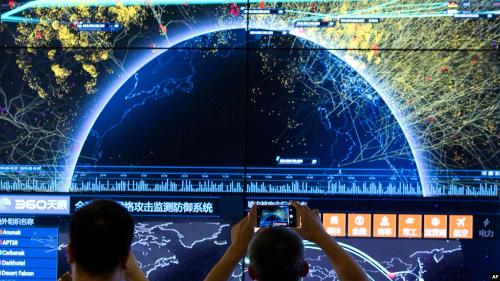 美媒：中国网监触角伸向国外 用数据分析工具压制网上异见声音