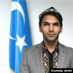 总部位于华盛顿的东突厥斯坦流亡政府总理萨利赫·胡达亚尔(Salih Hudayar)（照片提供:胡达亚尔）。