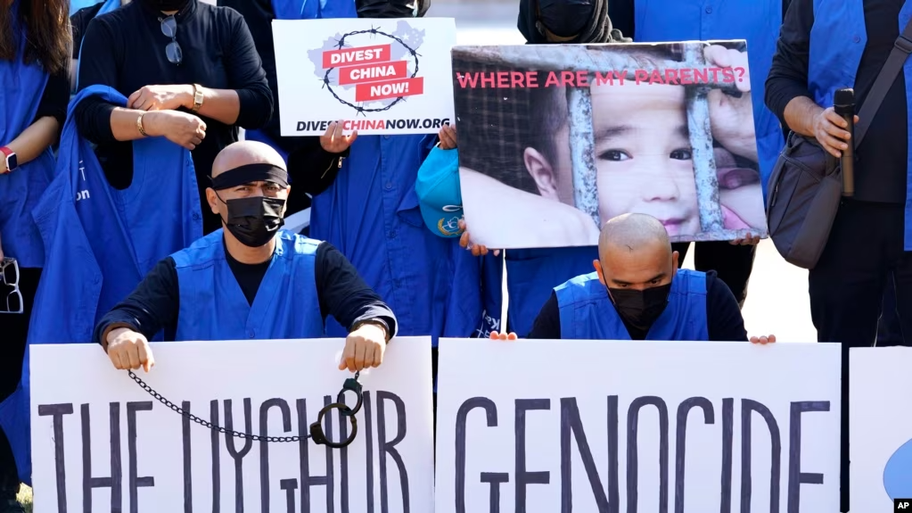 维吾尔人在美国寻求庇护面临漫长等待及精神和经济压力