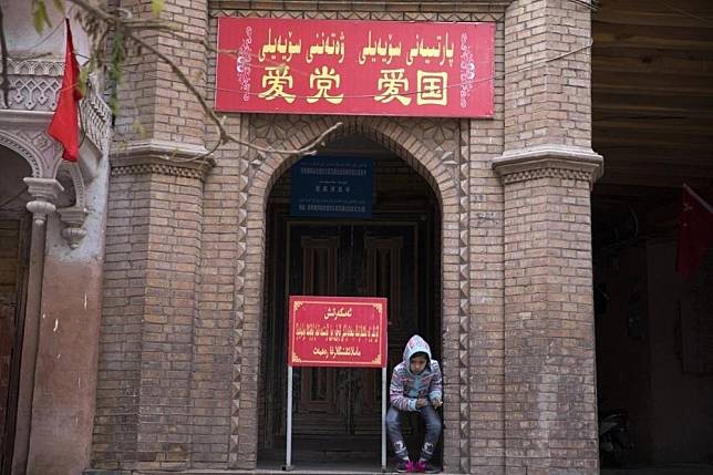 中國嚴打新疆！強送2000多人進學習班　拘捕超過150人、最小只有13歲