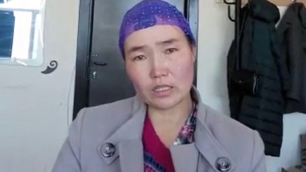 新疆哈萨克族人归国被拘 妻哈国求助